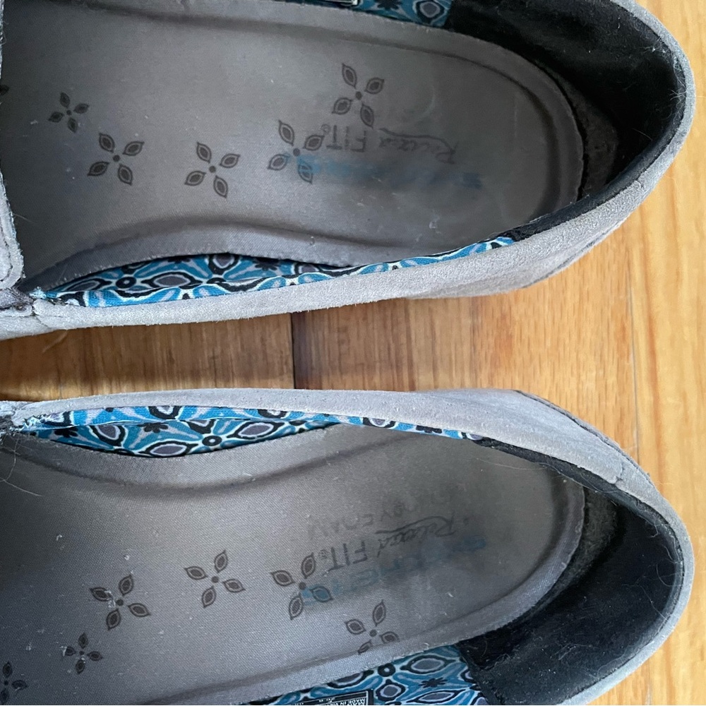 Skechers Loafers in grey, size 7.5 - Picture 2 of 6